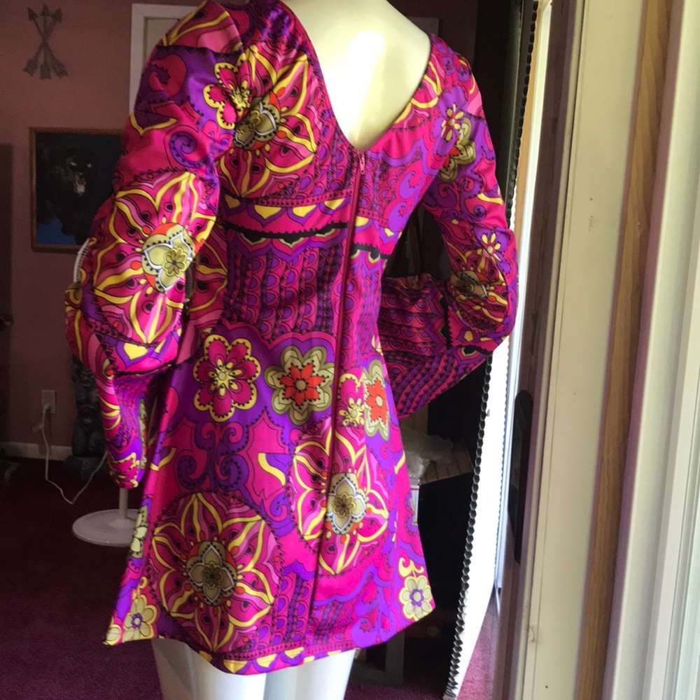 SALE: NWOT: CUTE HIPPIE DRESS!